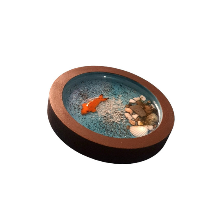 حوض چوبی ماهی رزینی عید