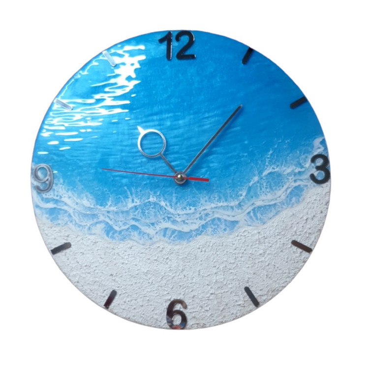ساعت دیواری رزینی طرح دریا و ساحل سفید عدد لاتین و موتور بیصدا