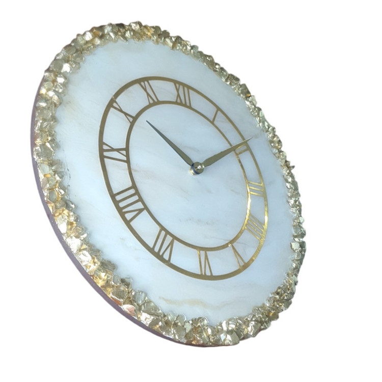 ساعتدیواری کریستالی با عدد یونانی