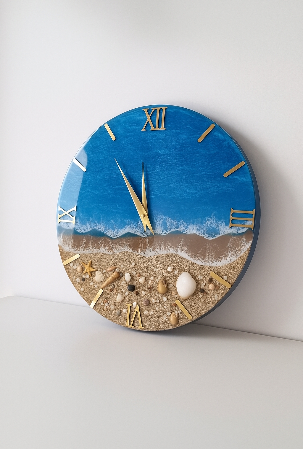 خرید ساعت دستساز رزینی مدل دریا و ساحل طبیعی با موتور آرامگرد